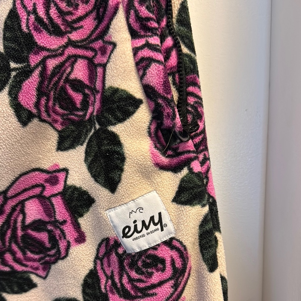 Eivy Cozy Fleece Rose Print Set - Picture 10 of 12